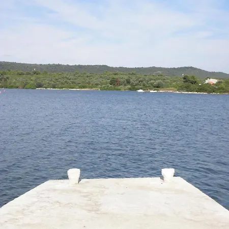 Appartement Mili - Seaview Veli Rat